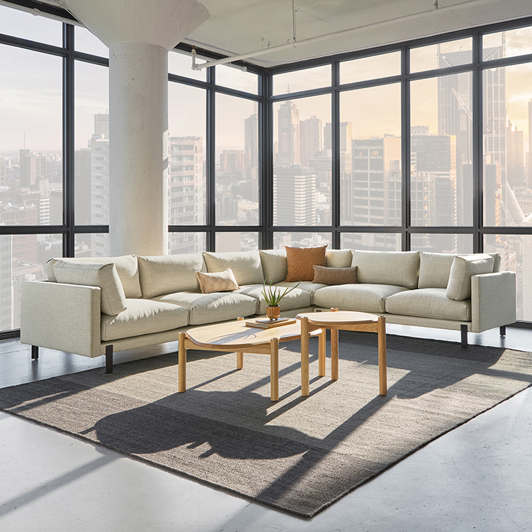 Silverlake XL 144x109.5" Sectional