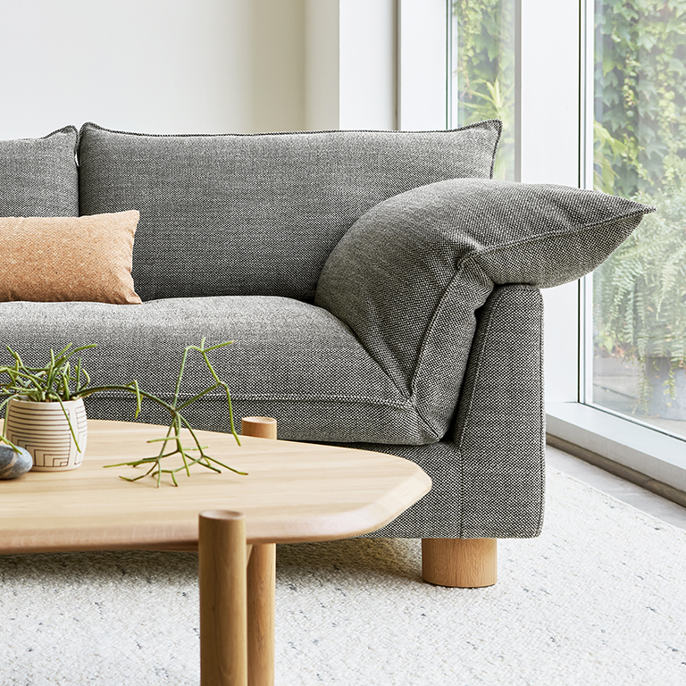 Zoe 115x115" Bi-Sectional