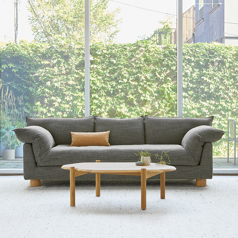 Zoe 103.5" Sofa